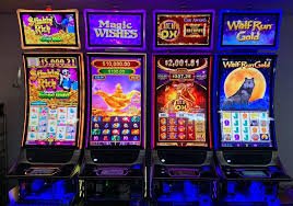 E-wallet payment icons DANA OVO GoPay on slot4d2
